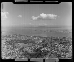 Grafton Road Bridge and Auckland Hospital, waterfront and Parnell looking to Devonport and the Waitemata Harbour entrance beyond, Auckland City