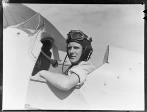 Pilot Harry Scott at the North Island Air Pageant