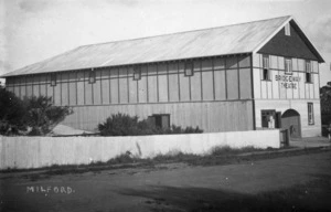 Exterior view of the Bridgeway Theatre, Milford, Auckland
