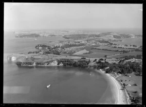 Arkles Bay, Auckland, includes housing, beach and farmland