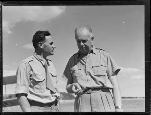 Unidentified individuals, Royal New Zealand Aero Club, Thames