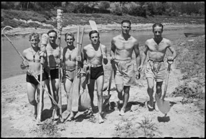 Boat crew with improvised paddles at 24 NZ Battalion's Liri Aquatic Derby at Arce, Italy, World War II - Photograph taken by George Kaye