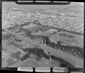 View southwest over Queens Park with rotunda and golf course to downtown Invercargill City and the New River Estuary beyond