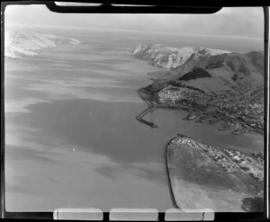 The port town of Lyttelton looking to Godley Head and Lyttelton Harbour entrance, Christchurch City, Canterbury Region