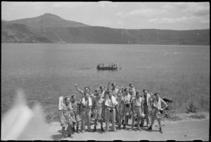 New Zealanders at Divisional HQ picnic at Lake Albano, Italy, World War II - Photograph taken by George Kaye