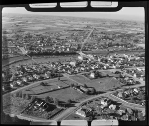 Kaiapoi, Canterbury, including Kaiapoi River