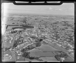 Eltham, Taranaki, includes housing, township, sports grounds and farmland