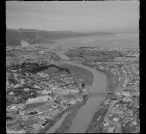 View south over Lower Hutt with the Ewen Street Bridge to the suburbs of (L to R) Seaview and Petone, with the Hutt River and Wellington Harbour beyond