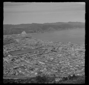 View over the Lower Hutt Valley suburb of Petone with the Petone Recreational Ground, Petone Beach and Wellington Harbour