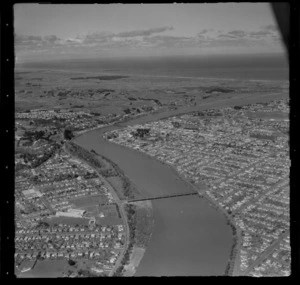 Whanganui City and River with Dublin Street Bridge and Whanganui Girls College in foreground to the suburb of Gonville beyond, Manawatu-Whanganui Region