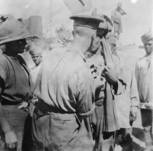 O'Neil inoculating against cholera, Gallipoli, Turkey