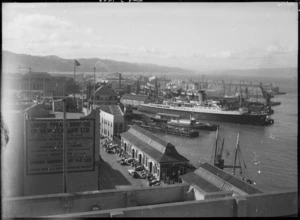 View over Customhouse Quay, Wellington, towards wharves