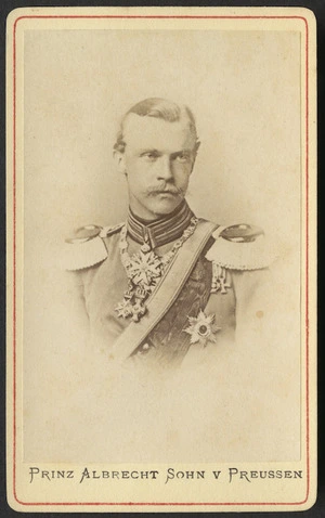 Photographer unknown: Portrait of Prinz Albrecht von Preussen