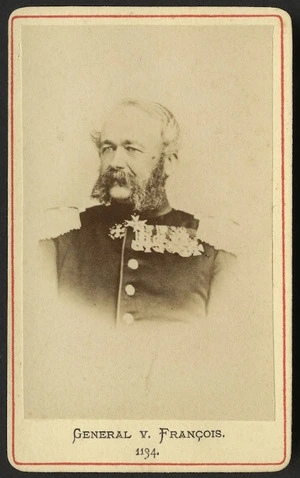 Photographer unknown :Portrait of General von Francois