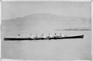 'Independent' crew off Pipitea Point, Wellington Harbour