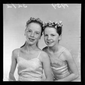 Portrait of Jill Bloomfield and Lynne Foster, honours ballet students