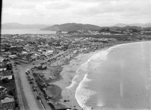 Part 2 of a 2 part panorama of Lyall Bay, Wellington