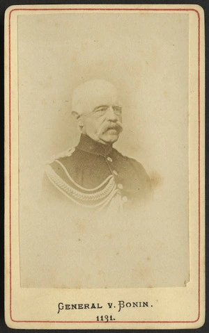 Photographer unknown :Portrait of General von Bonin (1131)