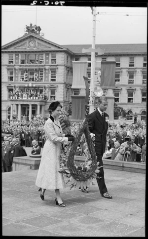 Her Majesty Queen Elizabeth II and the Duke of Edinburgh laying a wreath at the Centotaph, Wellington - Photograph taken by Edward Percival Christensen