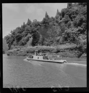 River boat on the Whanganui River
