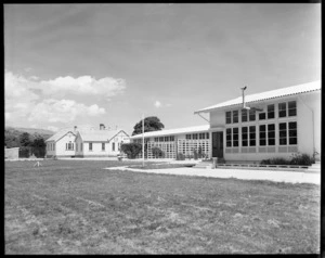 Roxburgh School, Otago - Photograph taken by E Woollett