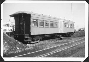 Passenger carriage EA 3867 at Auckland