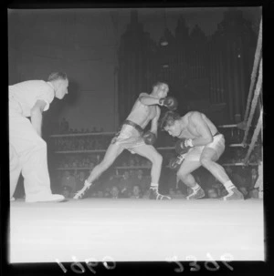 Boxing, Tuna Scanlan versus Clive Stewart in the Wellington Town Hall, Wellington City