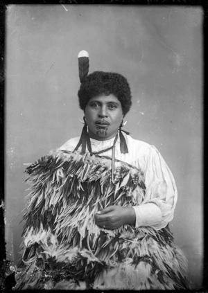 Mary Metikingi, possibly from Wanganui - Photographer unidentified