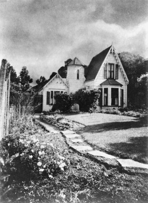 Miss Plimmer's house, Boulcott Street, Wellington - Photograph taken by James Walter Chapman-Taylor