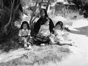Undentified Maori woman and children