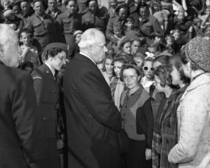Countess Wodzicka, Peter Fraser and Mrs Kozera, during the official welcome for Polish refugee children arriving in Wellington