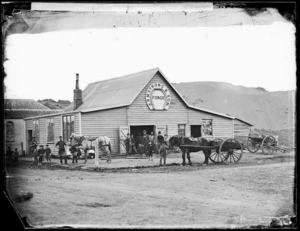 Group alongside the Armstrong and Son forge in Wanganui