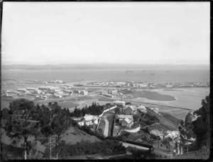 Napier, with Bluff Hill and Port Ahuriri
