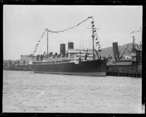 The ship Monowai, Wellington Harbour