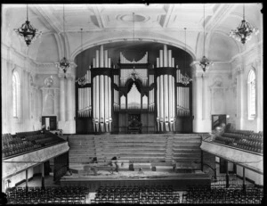 Auckland Town Hall interior, with pipe organ