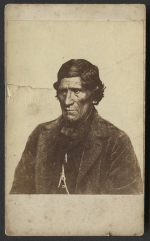 Richards, E S (Wellington) fl 1862-1873 :Portrait of Kawana Hunia Paipai, Gov. Paipai, Native Contingent Wanganui