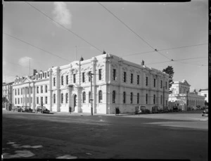 Corner of Lambton Quay and Ballance Street, Wellington, showing the Magistrates Court