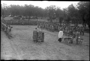 Thanksgiving service held by 6 New Zealand Infantry Brigade in Italy after V-J day