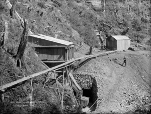 Golden Blocks gold mine in the Taitapu area