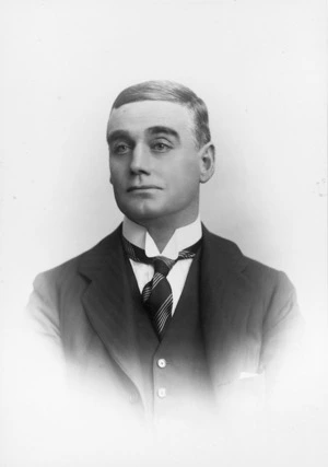 Thomson, John, 1837-1921 :Sir Charles Perrin Skerrett, 1863-1929