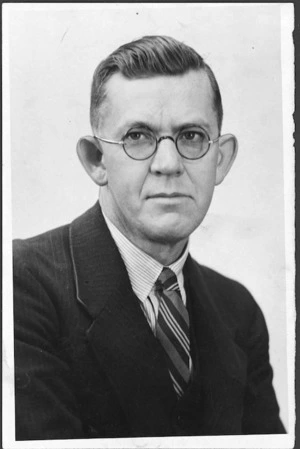 Dr A R Thorne, fl 1934-1940