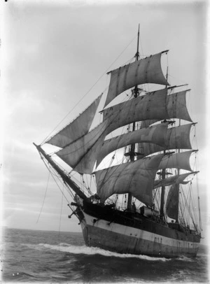 Sailing ship Manurewa