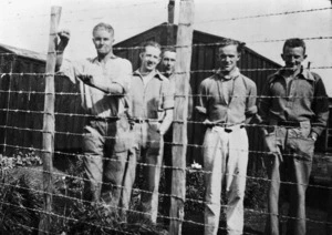 Conscientious objectors, Hautu Detention Camp, Taupo district