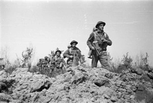New Zealand infantrymen during World War II, Senio River area, Italy