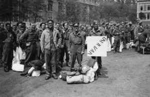 New Zealand prisoners of war in Brussels, Belgium, awaiting repatriation