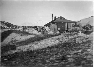 Shackleton's Cape Royds hut in summer