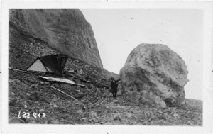 Slip at Bluff Hill caused by the Hawke's Bay earthquake