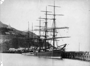 Sailing ships Melita and Nelson, Lyttelton Harbour