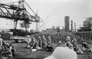 World War 2 New Zealand troops, arrive in Greece