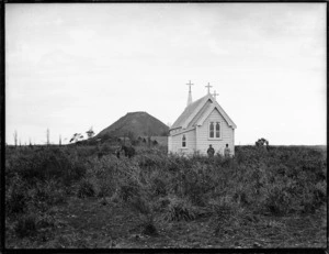 Church and kainga, probably in the vicinity of Whakaki, Hawke's Bay